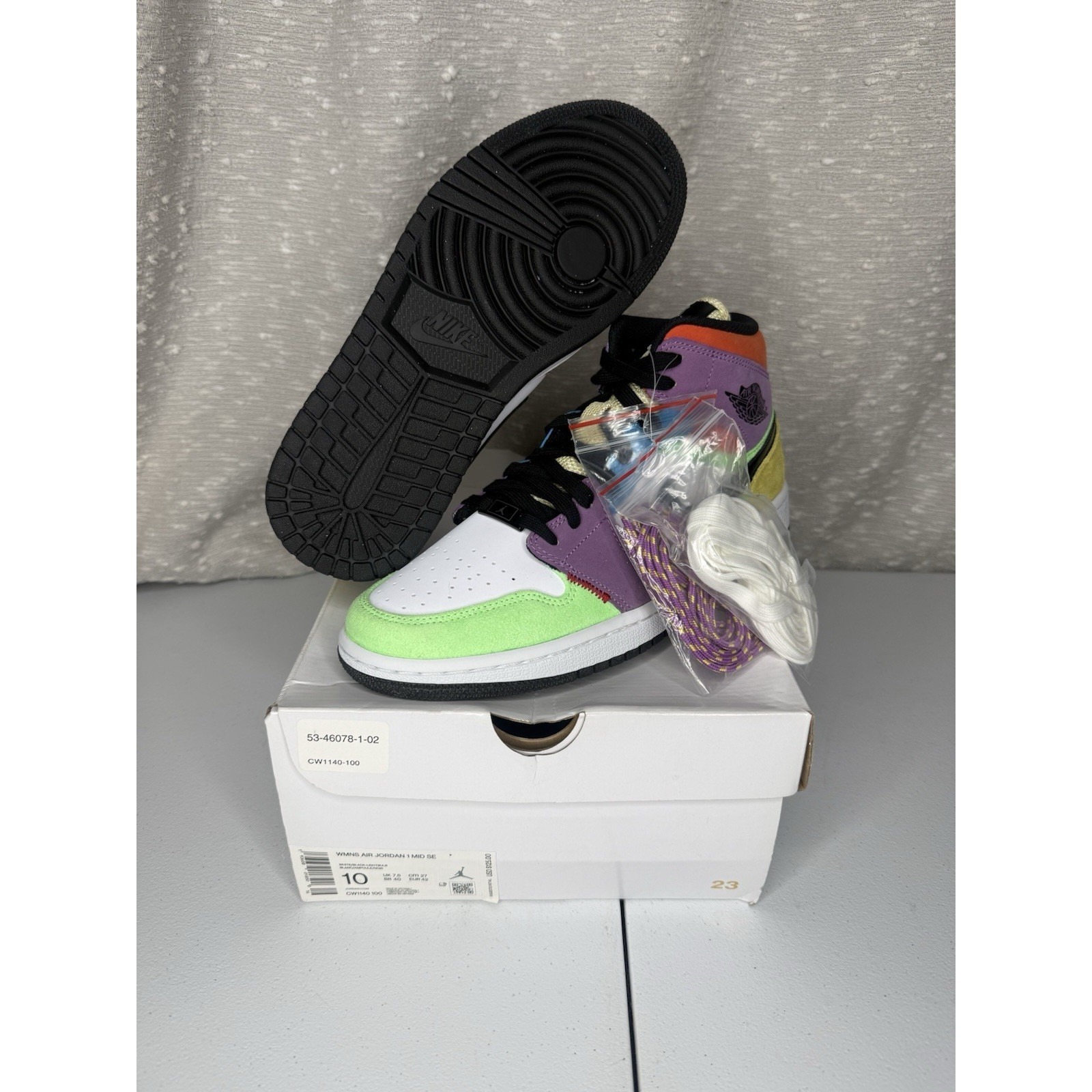 2019 Womens Nike Air Jordan Retro 1 "Lightbulb" Mid Se Shoes! Size 10 W/Box!